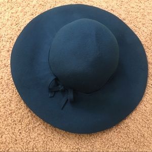 Wool blue hat